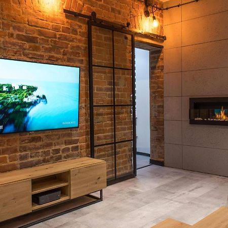 Apartament Black Loft Nysa Buitenkant foto