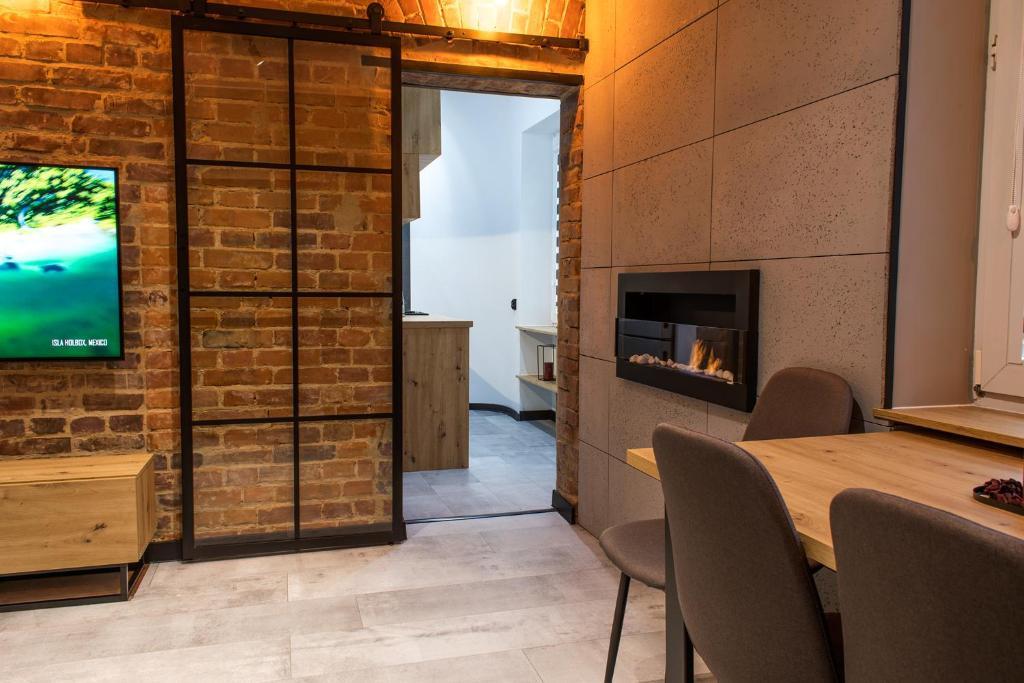 Apartament Black Loft Nysa Buitenkant foto