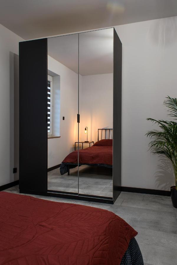 Apartament Black Loft Nysa Buitenkant foto